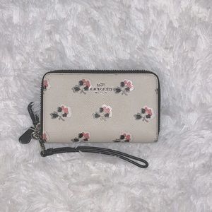 Coach Wristlet / Wallet